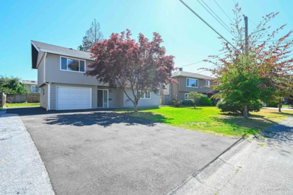 Pantry Photo of 5546 Maple Crescent, Delta, BC