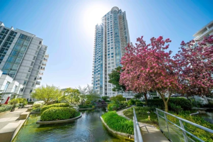 Front Yard Photo of 902 1199 Marinaside Crescent, Vancouver, BC