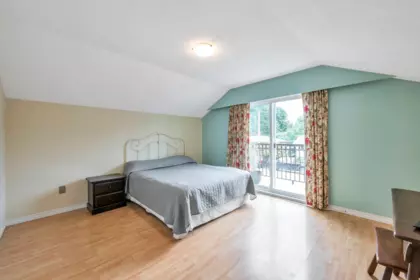 Loft / Bonus Room Photo of 33318 Holland Avenue, Abbotsford, BC