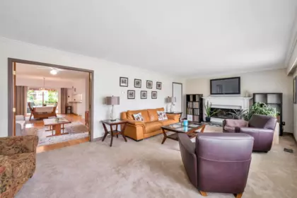 Primary Bedroom Photo of 33318 Holland Avenue, Abbotsford, BC