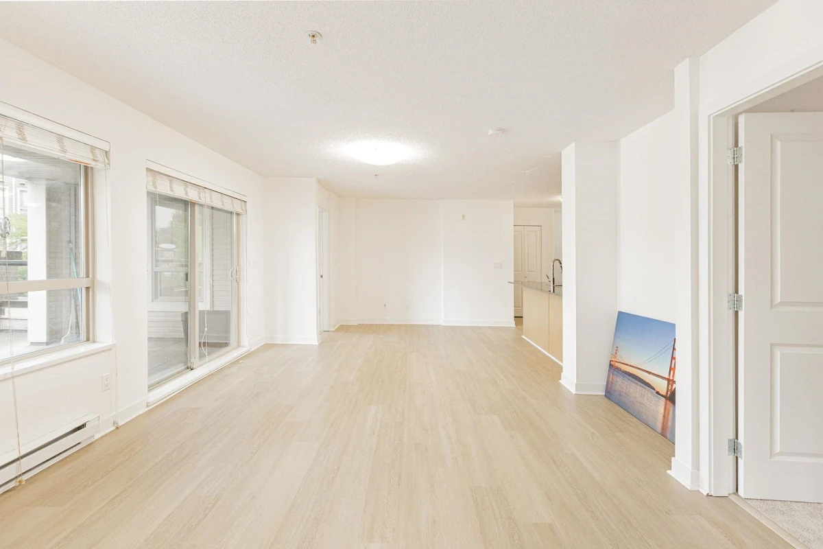 Family Room Photo of E209 8929 202 Street, Langley, BC