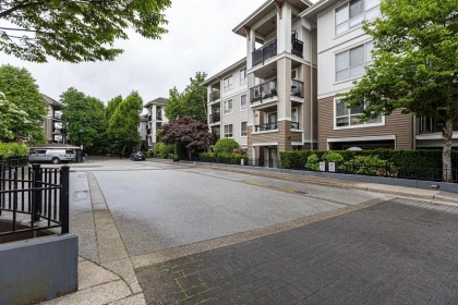 Outdoor Deck Photo of E209 8929 202 Street, Langley, BC