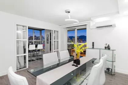 Hot Tub / Spa Photo of 2105 1128 Quebec Street, Vancouver, BC