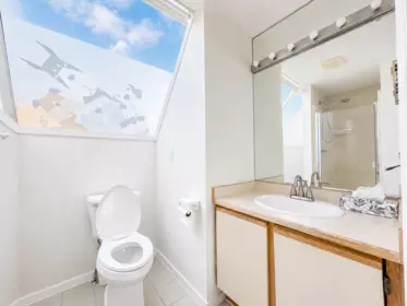 Guest Bathroom Photo of 14 3459 W River Road, Delta, BC