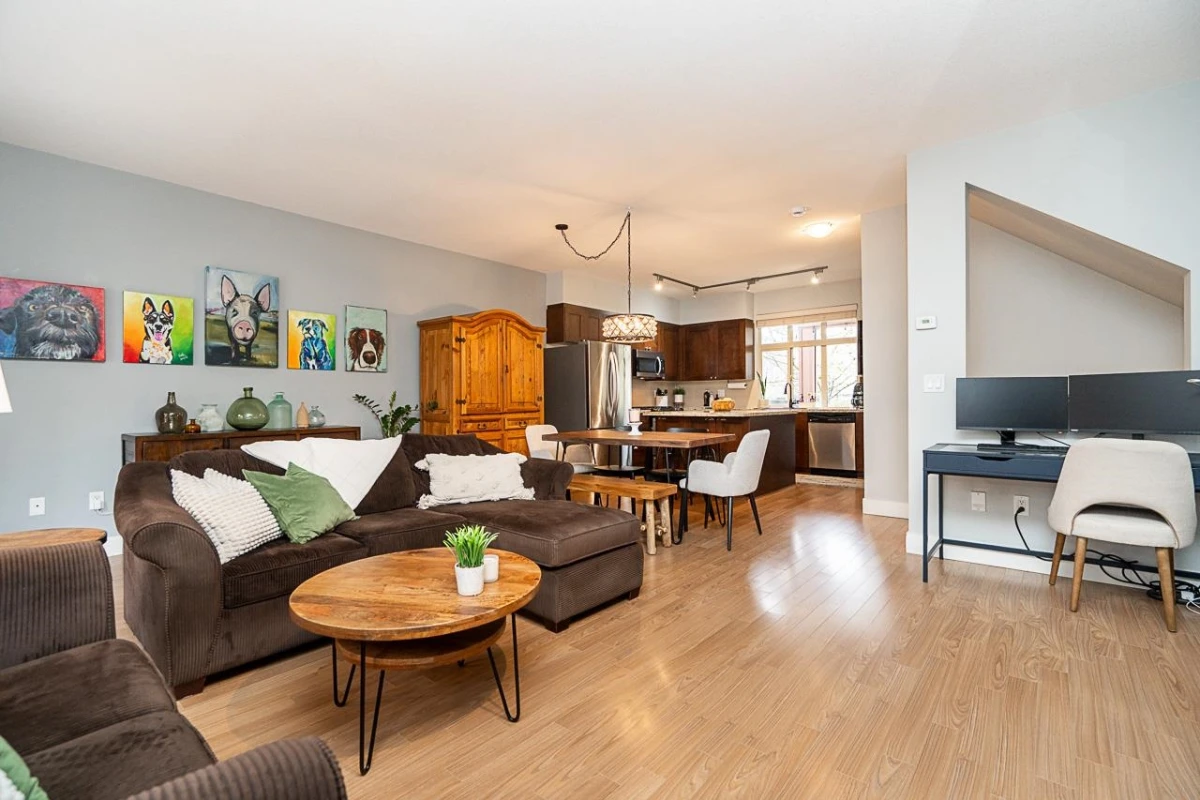Living Room Photo of 7 19479 65 Avenue, Surrey, BC