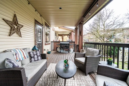 Backyard Photo of 7 19479 65 Avenue, Surrey, BC