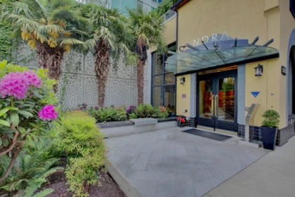 Fitness Center Photo Near 703 1221 Bidwell Street, Vancouver, BC