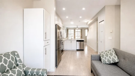 Walk-In Closet Photo of 35 14555 68 Avenue, Surrey, BC