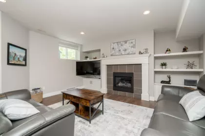 Front Yard Photo of 16265 61a Avenue, Surrey, BC