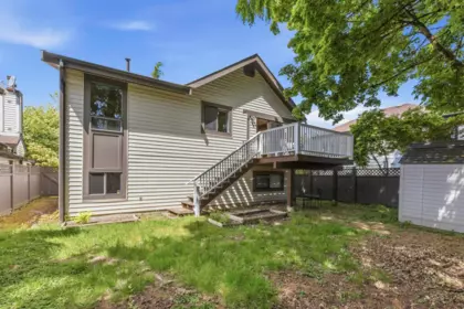 Basement Recreation Room Photo of 9768 151a Street, Surrey, BC
