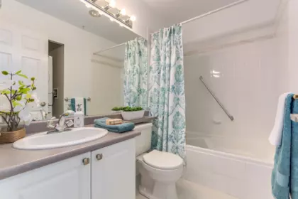 Guest Bathroom Photo of 604 45745 Princess Avenue, Chilliwack, BC