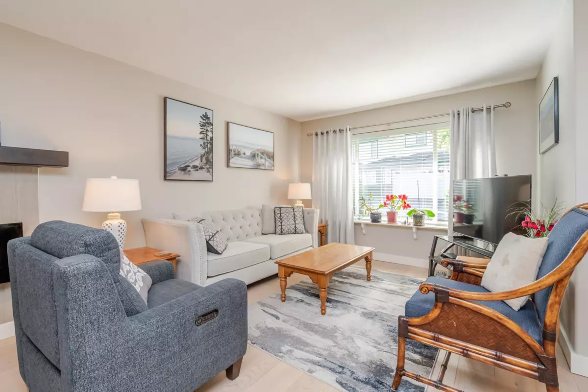 Family Room Photo of 64 34250 Hazelwood Avenue, Abbotsford, BC