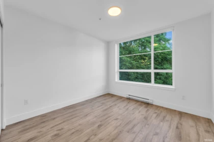 Bedroom 3 Photo of 310 6338 King George Boulevard, Surrey, BC