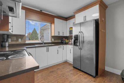 Guest Bathroom Photo of 7387 123 Street, Surrey, BC