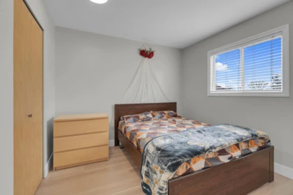 Hallway Photo of 7387 123 Street, Surrey, BC