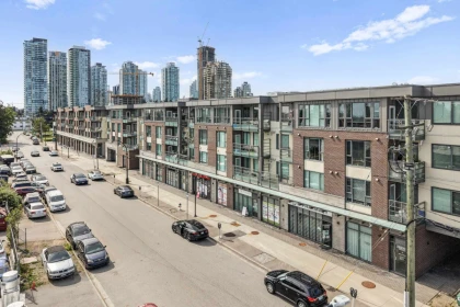 PH03 5355 Lane Street, Burnaby, BC, Burnaby — Apartment/Condo for sale