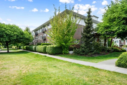 Hot Tub / Spa Photo of 109 215 Brookes Street, New Westminster, BC