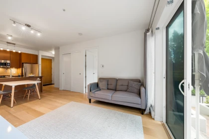 Walk-In Closet Photo of 109 215 Brookes Street, New Westminster, BC