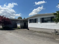 251 201 Cayer Street, Coquitlam, BC