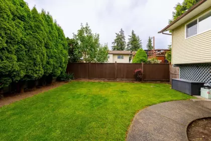 Garden / Landscaping Photo of 11792 80a Avenue, Delta, BC