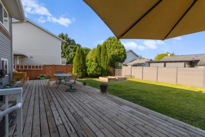 Garden / Landscaping Photo of 9442 212b Street, Langley, BC