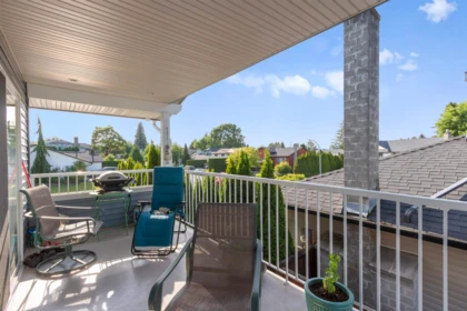 Hot Tub / Spa Photo of 9442 212b Street, Langley, BC