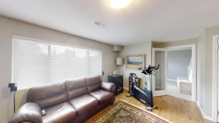 Laundry Room Photo of 9442 212b Street, Langley, BC