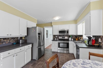 Pantry Photo of 9442 212b Street, Langley, BC