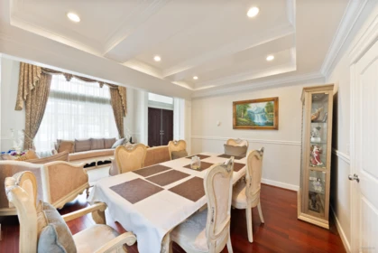 9291 Kirkmond Crescent, Richmond, BC, Richmond — Single Family Residence for sale