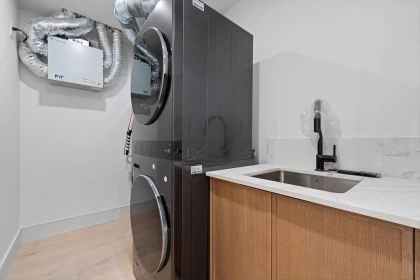Powder Room Photo of 6841 Cypress Street, Vancouver, BC