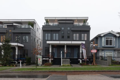209 2339 E 34th Avenue, Vancouver, BC, Vancouver — Townhouse for sale