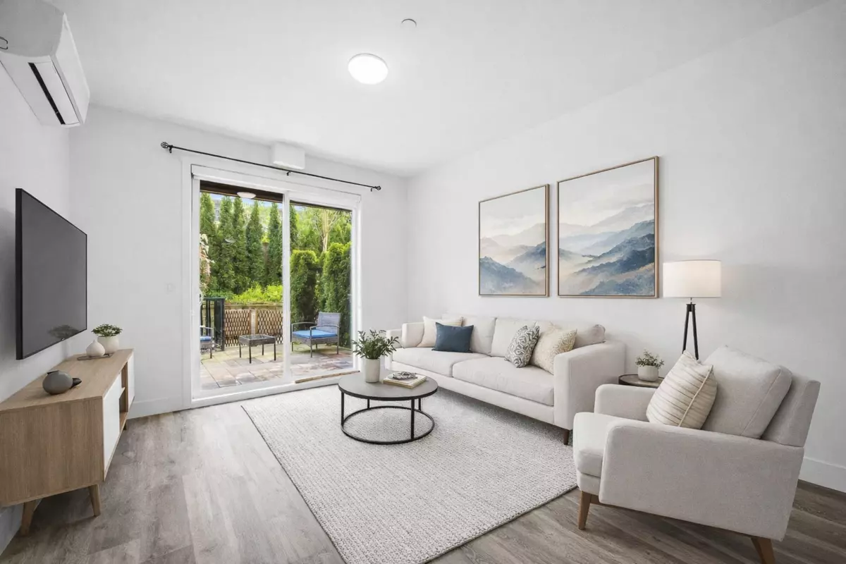 Family Room Photo of 102 12320 222 Street, Maple Ridge, BC