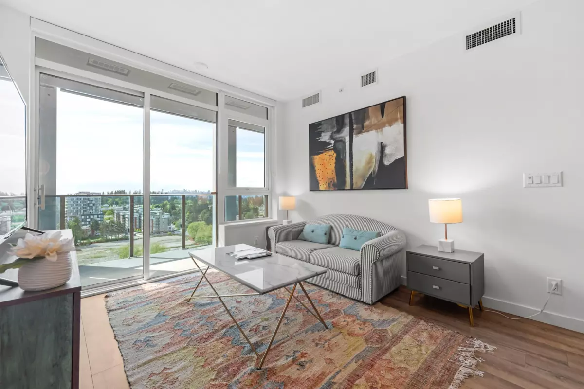Living Room Photo of 1712 10448 University Drive, Surrey, BC