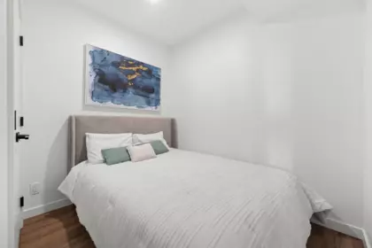 Guest Bathroom Photo of 1712 10448 University Drive, Surrey, BC