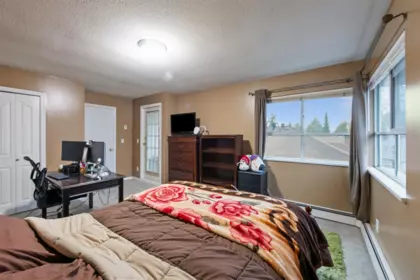 Basement Recreation Room Photo of 13 4767 64 Street, Delta, BC