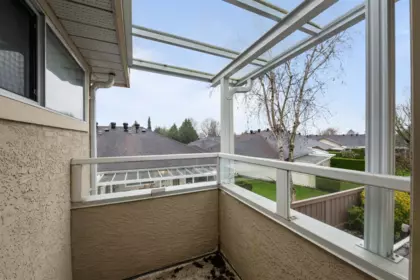 Laundry Room Photo of 13 4767 64 Street, Delta, BC