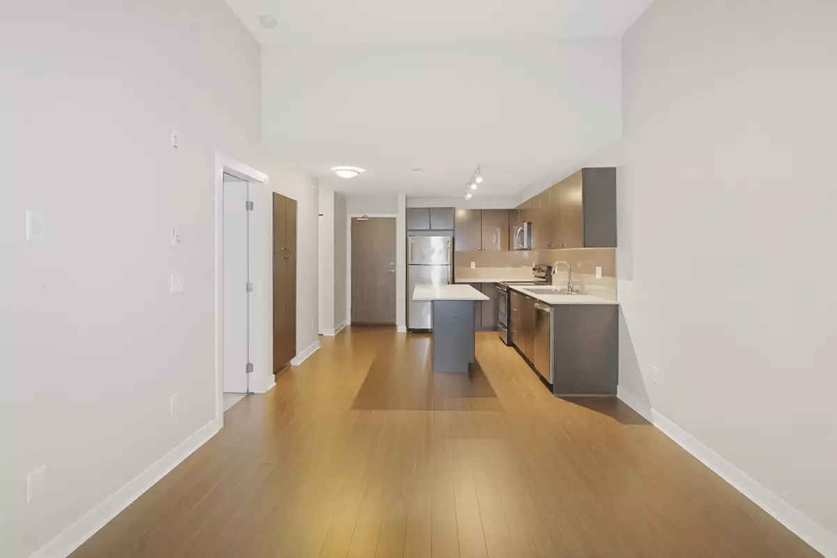 Family Room Photo of 417 13740 75a Avenue, Surrey, BC