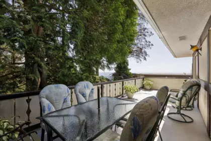 Basement Recreation Room Photo of 615 Ballantree Road, West Vancouver, BC