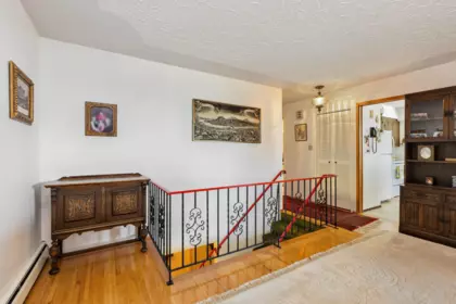 Powder Room Photo of 615 Ballantree Road, West Vancouver, BC