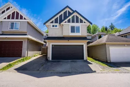 Staircase Photo of 14581 60 Avenue, Surrey, BC