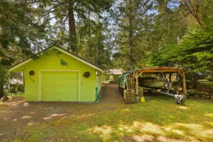 Front Yard Photo of 248 Leighton Lane, Mayne Island, BC