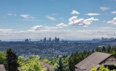Swimming Pool Photo of 122 Chestnut Court, Port Moody, BC