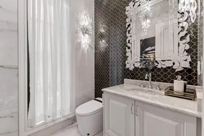 Hallway Photo of 13136 24 Avenue, Surrey, BC