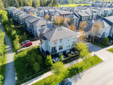 Hot Tub / Spa Photo of 6 24076 112 Avenue, Maple Ridge, BC