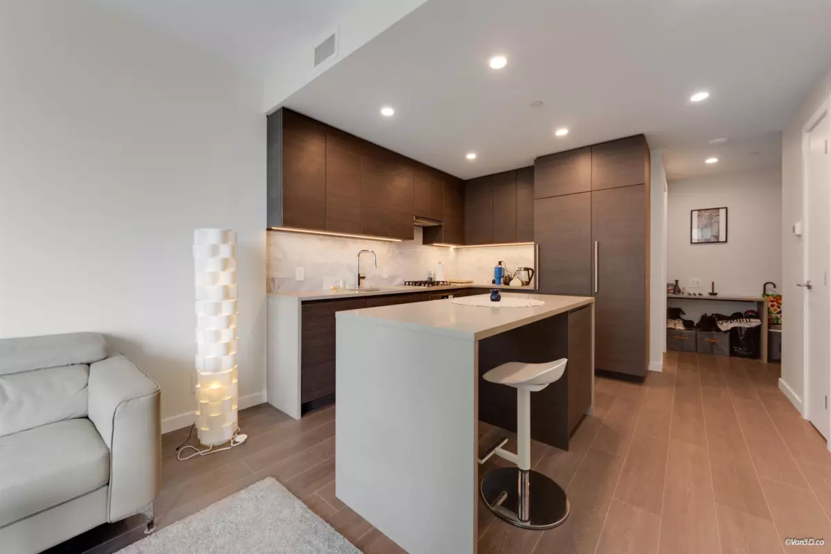 Dining Area Photo of 2812 2108 Gilmore Avenue, Burnaby, BC