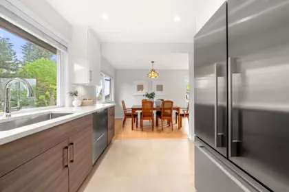 6235 Ashworth Avenue, Burnaby, BC, Burnaby — Single Family Residence for sale