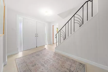 Hallway Photo of 6235 Ashworth Avenue, Burnaby, BC