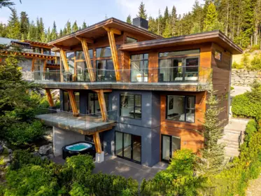 2909 Kadenwood Drive, Whistler, BC, Whistler — Single Family Residence for sale