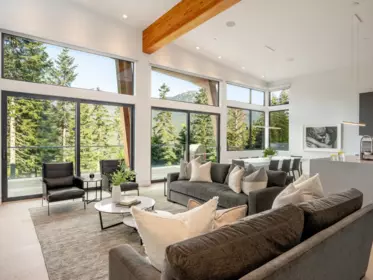 2909 Kadenwood Drive, Whistler, BC, Whistler — Single Family Residence for sale