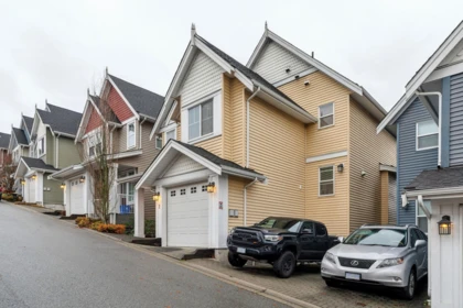 Hot Tub / Spa Photo of 2 312 Casey Street, Coquitlam, BC